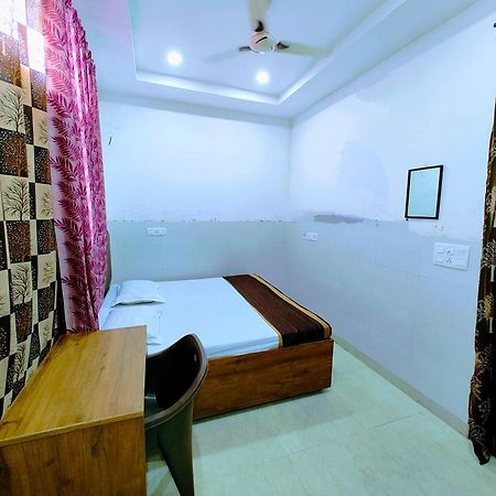 Hotel Yolo- Chandīgarh 외부 사진
