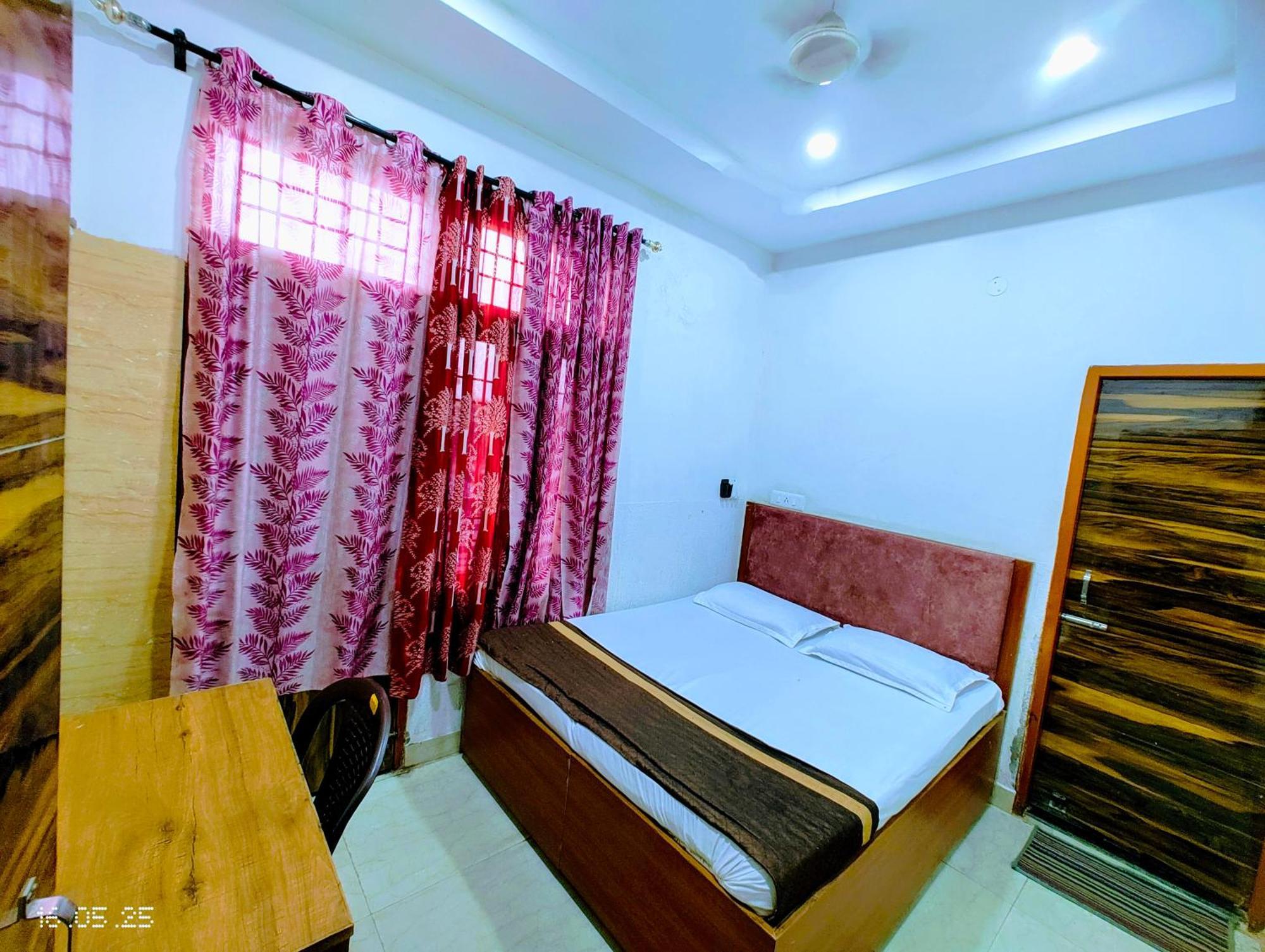 Hotel Yolo- Chandīgarh 외부 사진